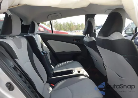 2017 Toyota Prius Prime Plus z USA, uszkodzony, nr VIN JTDKARFP4H3059819